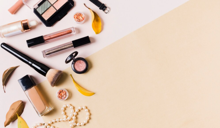 How to Organize Your Makeup Collection
